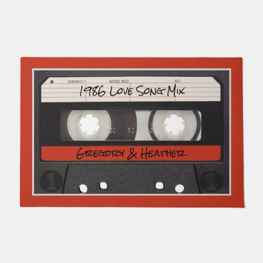 Retro Cassette Tape Red Black Fußmatte (Vorderseite)