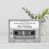 Retro Cassette Tape Wedding Einladung (Stehend Vorderseite)