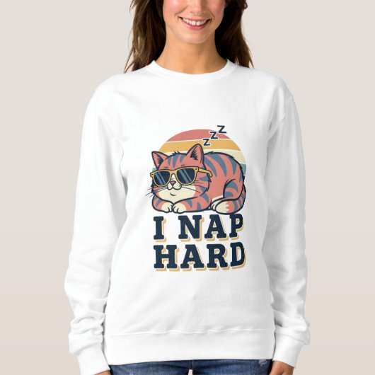 Retro Cat Nap Quote Women’s Sweatshirt (Vorderseite)