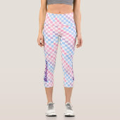 Retro Checkerboard 1990s 2000s Y2K Pastellname Capri Leggings (Vorderseite)