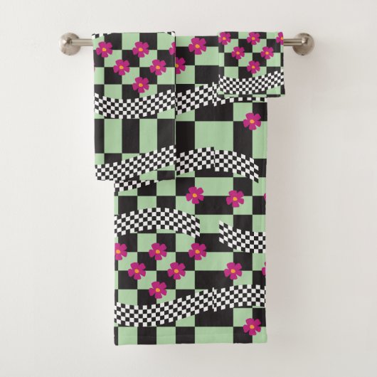 Retro-Checkerboard-Design mit Blume Badhandtuch Set (Insitu)