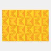 Retro Checkerboard Schmetterling Muster Gelb Orang Geschenkpapier Set (Vorderseite)