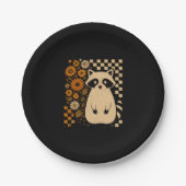 Retro Checkered Halloween Raccoon Pappteller (Vorderseite)