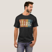 Retro Chess Pieces Color Block Art T-Shirt (Vorne ganz)