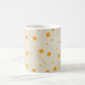 Retro Chic Orange Beige Floral Whimsical Funky Kaffeetasse (Mittel)