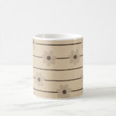 Retro Chic Stripe Khaki Blume Einzigartig Y2K Kaffeetasse (Mittel)