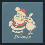 Retro Christmas Santa und sein Reindeer Buddy Steinuntersetzer<br><div class="desc">Feierliche Weihnachten Weihnachten im Retro-Stil gemacht. Der Weihnachtsmann und einer seiner geliebten Rentiere,  ihre Arme um einander herum in einer freundlichen Pose. Passen Sie Ihren Namen an.</div>