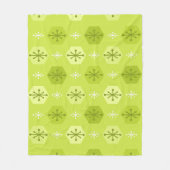 Retro Christmas Snowflakes Chartreuse Fleecedecke (Vorderseite)
