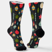 Retro Christmas tree toys on black Socken (Gewinkelt)