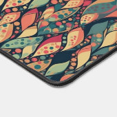 Retro Chromatic Leaf Cascade Schreibtischunterlage (Ecke)