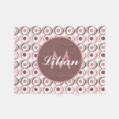 Retro Circular Earthy Tone Pink Mit Monogramm Fleecedecke (Vorderseite (Horizontal))