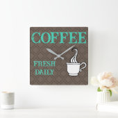 Retro Coffee Shop Hängebahn Quadratische Wanduhr (Zuhause)