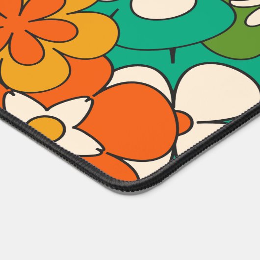 Retro Colorful Groovy Blume Script Name Schreibtischunterlage (Ecke)