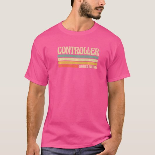 Retro-Controller-Berufstitel-Mitarbeiter-ID T-Shirt (Vorderseite)