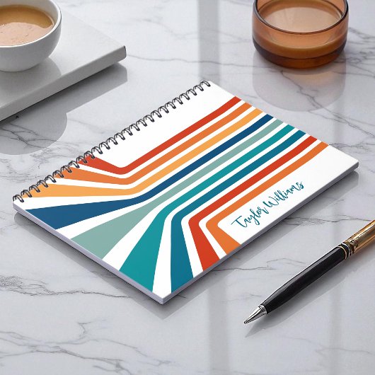 Retro Coole Bent Strips mit Ihrem Namen Notizblock