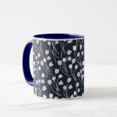 Retro Cottage Sketchy Tulips | Midnight Garden Tasse (Vorderseite Links)