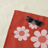 Retro Curves Orange Daisy Name Strandtuch (Beispiel)
