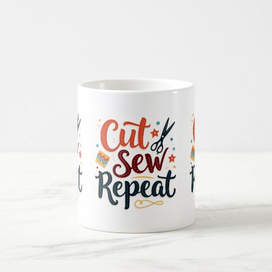Retro "Cut Sew Repeat" Nähen Lover Design Kaffeetasse (Mittel)