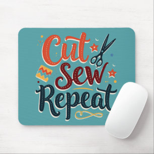 Retro "Cut Sew Repeat" Nähen Lover Design Mousepad
