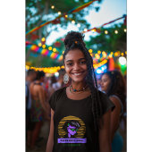 Retro Cyberpunk Girl - 80er Ästhetische T - Shirt