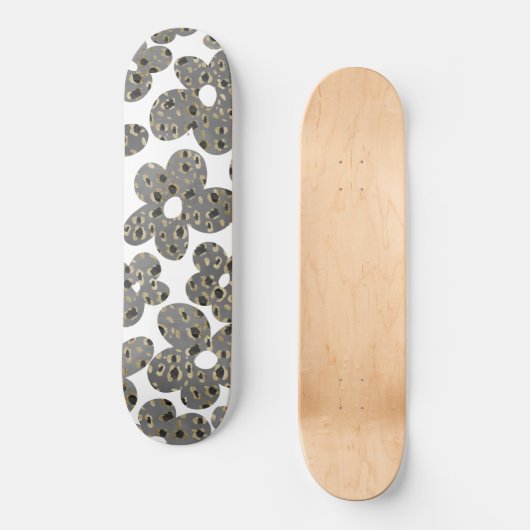 Retro Daisies Animal Print Glam #1 #retro #Blume Skateboard (Vorderseite)