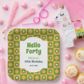 Retro Daisy Blume Checkered Hello 40 Geburtstag Pappteller (Party)