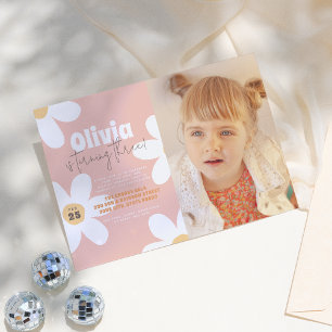 Retro Daisy Boho Groovy Girl Foto Geburtstagsparty Einladung