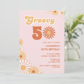 Retro Daisy Boho Orange Pink 50th Birthday Einladung (Stehend Vorderseite)
