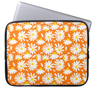 Retro daisy floral: orange Vintag. Laptopschutzhülle