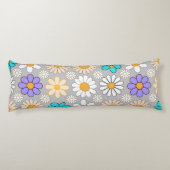 Retro Daisy Muster Simple.01. Gray BG Seitenschläferkissen (Rückseite)