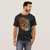 Retro Dartboard Bullseye Darts T-Shirt (Vorne ganz)