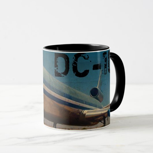 Retro DC10 Airliner Kaffee Tasse (VorderseiteRechts)