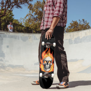 Retro Dead Burning Skelett Schädel in Feuer Skateboard