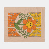 Retro der 70er Jahre Lächelnde Daisy-Blume Fleecedecke (Vorderseite (Horizontal))
