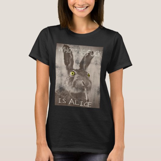Retro, der Fick ist Alice Funny Rabbit T-Shirt (Vorderseite)