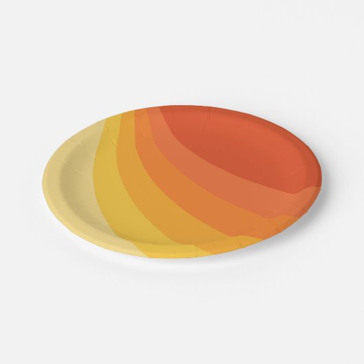 Retro-Design in Gelb- und Orangetönen Pappteller (Schrägansicht)