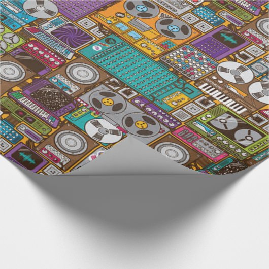 Retro Devices Recording Studio Geschenkpapier (Ecke)