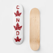 Retro Distressed Canada Maple Leaf Skateboard (Vorderseite)