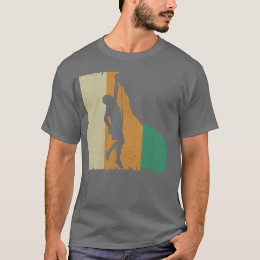 Retro Distressed Rock Climbing funny T-Shirt (Vorderseite)