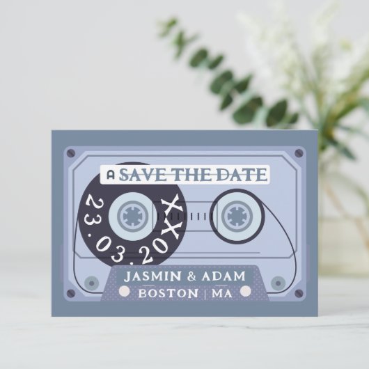 Retro Dusty Blue Cassette Tape Wedding Save The Date (Stehend Vorderseite)
