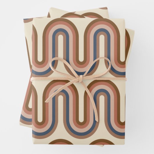 Retro Earthy Wavy Lines in Brown Geschenkpapier Set (Beispiel)