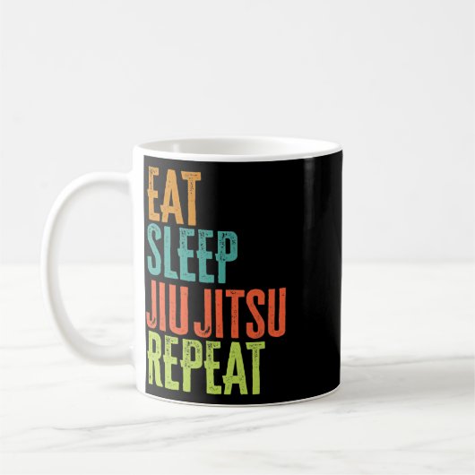 Retro Eat Sleep Jiu Jitsu Wiederholung Kampfkunst Kaffeetasse (Links)