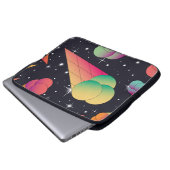 Retro-Eiscreme, kosmische Neon. Laptopschutzhülle (Vorne Knopf)