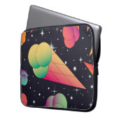 Retro-Eiscreme, kosmische Neon. Laptopschutzhülle (Vorderseite Links)