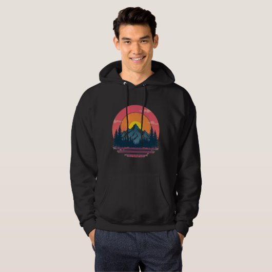 Retro Elevation Hoodie (Vorne ganz)