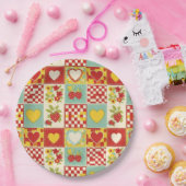 Retro-Erdbeer-Patchwork-Blumenmuster Pappteller (Party)