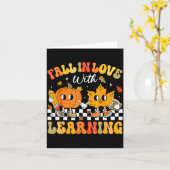 Retro Fall In Love With Learning Autumn Pumpkin Te Karte (Gelbe Blume)