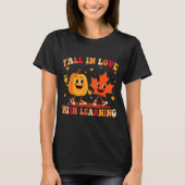 Retro Fall In Love With Learning Autumn Pumpkin Te T-Shirt (Vorderseite)