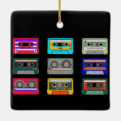 Retro farbenfrohe Kassetten der 80er Jahre Nostalg Keramikornament (Rückseite)