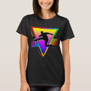 Retro farbenfroher Fußballspieler Regenbogen T-Shirt